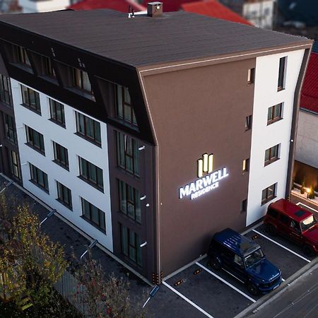 Deluxe Aparthotel Marwell Residence Szucsáva Kültér fotó
