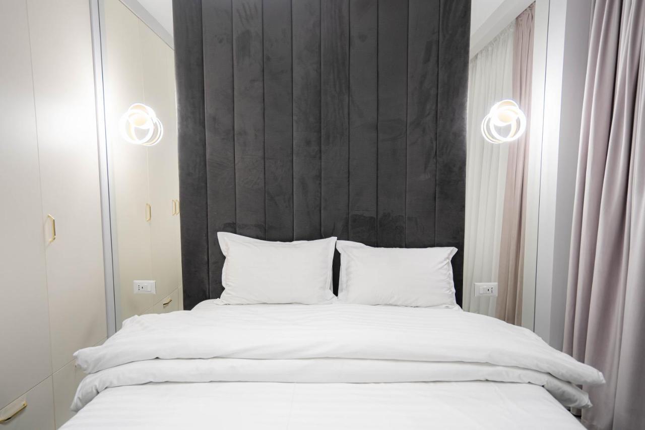 Deluxe Aparthotel Marwell Residence Szucsáva Kültér fotó