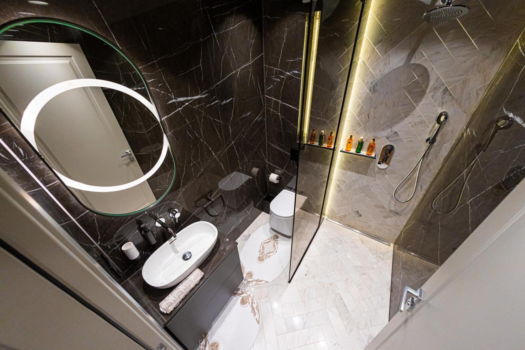 Deluxe Aparthotel Marwell Residence Szucsáva Szoba fotó