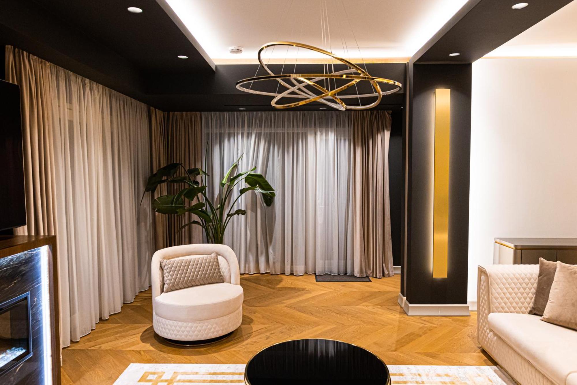 Deluxe Aparthotel Marwell Residence Szucsáva Szoba fotó